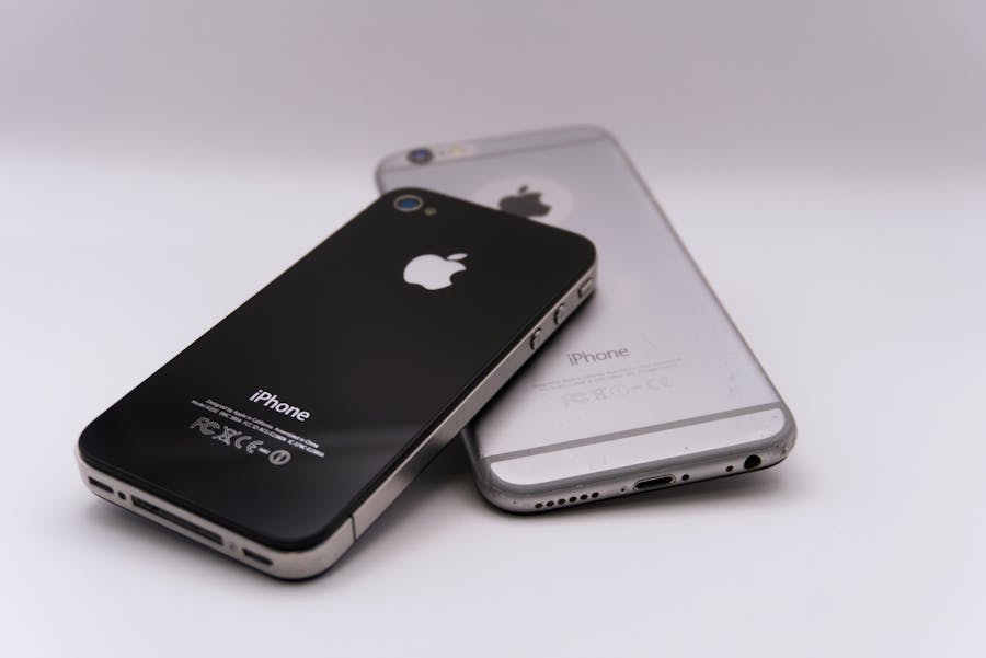 Imagen de Google Pixel 8 vs iPhone 16
