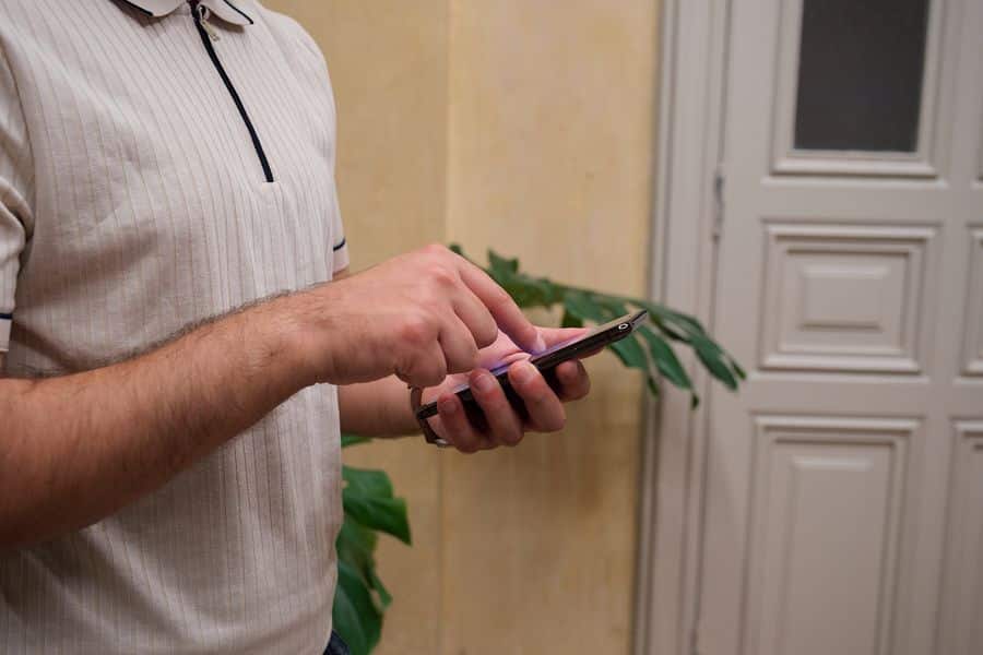 Imagen de Película de vidro temperado ou hidrogel: qual protege melhor seu celular?
