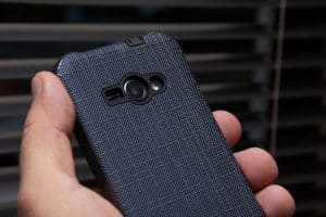 Capinha carteira para celular: praticidade, proteção e estilo